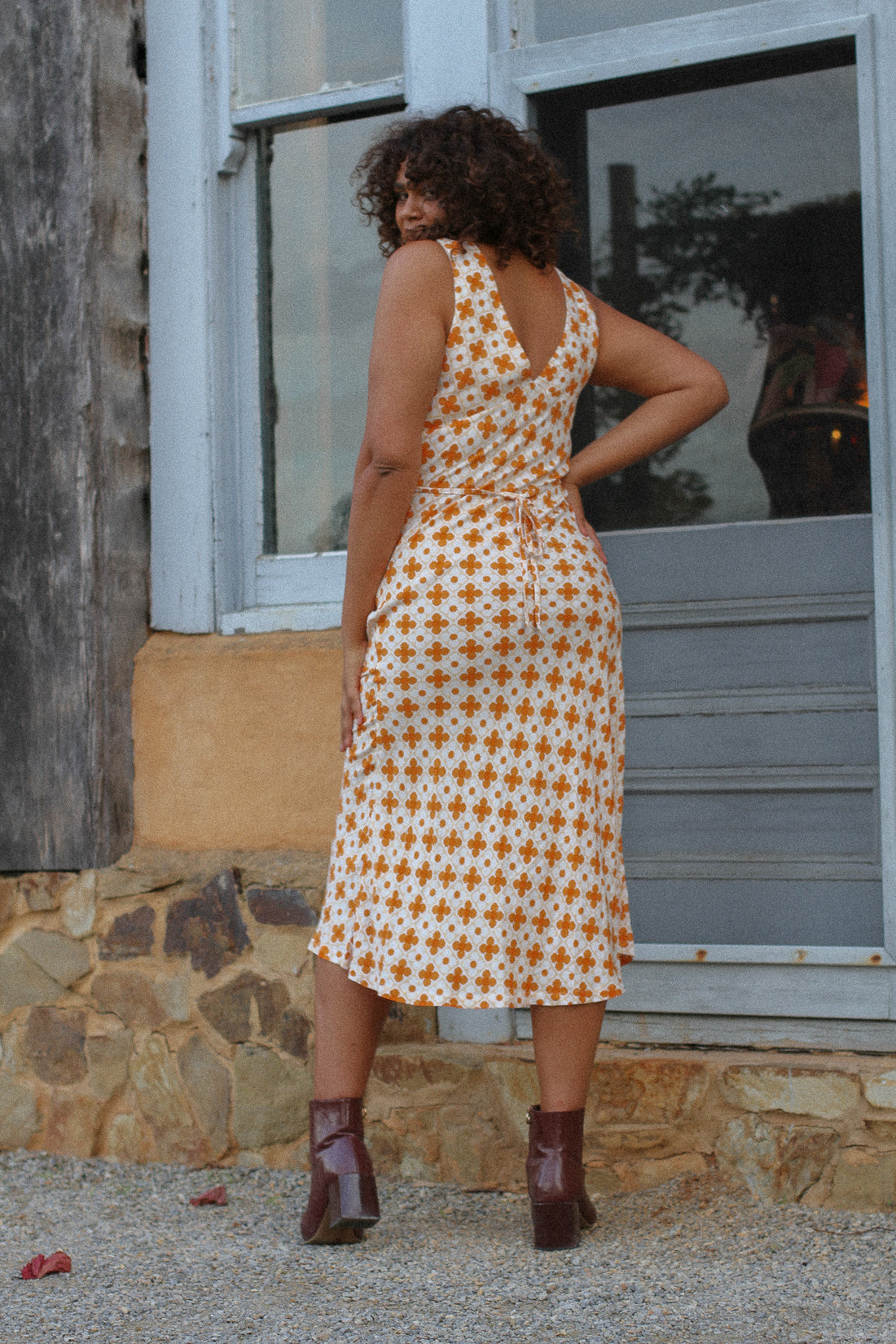 sustainable aussie fashion label Arlo and Olive producing 70's printed midi dress.