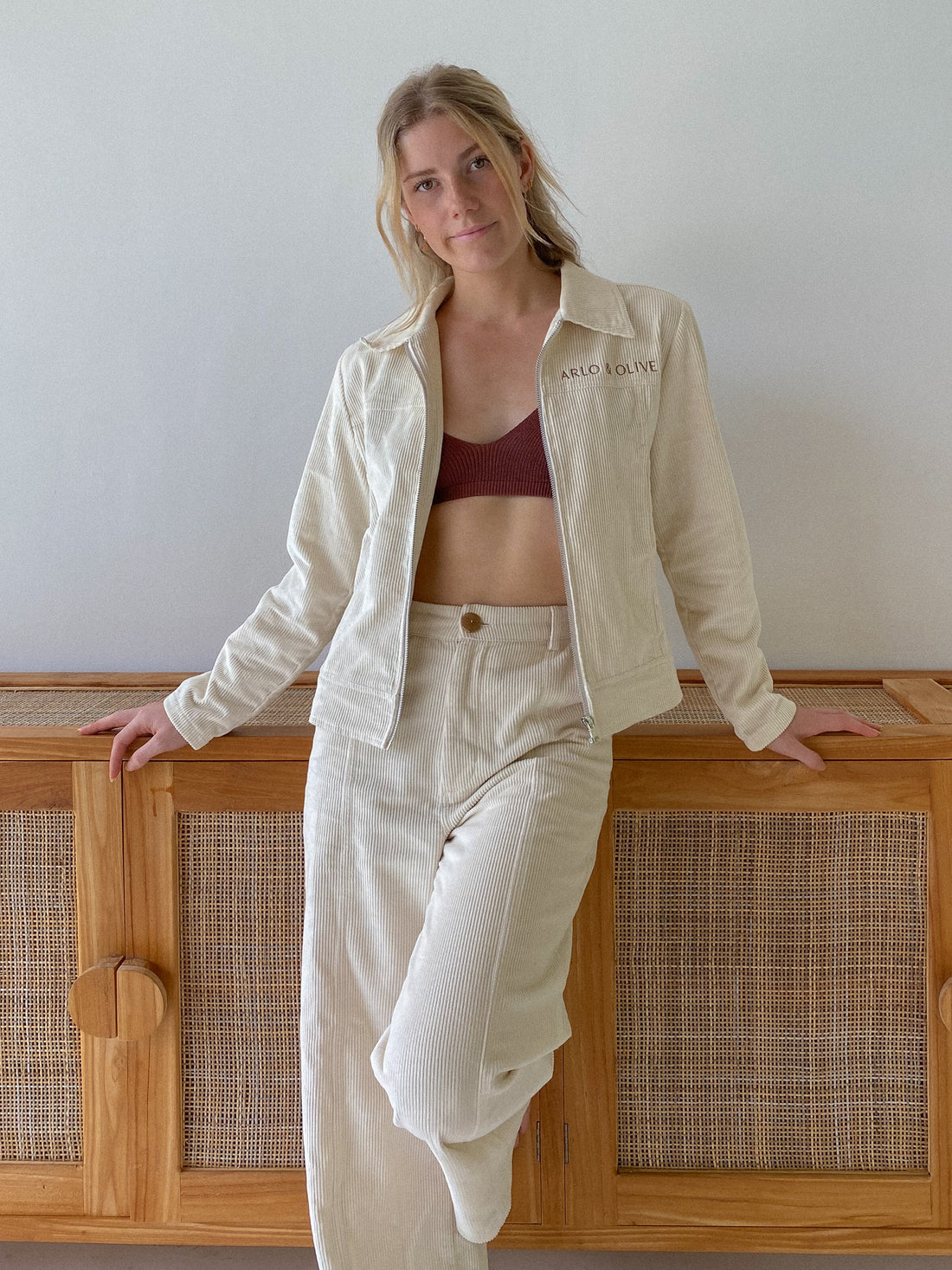 corduroy 70s jacket. 70's styling ideas. organic corduroy.